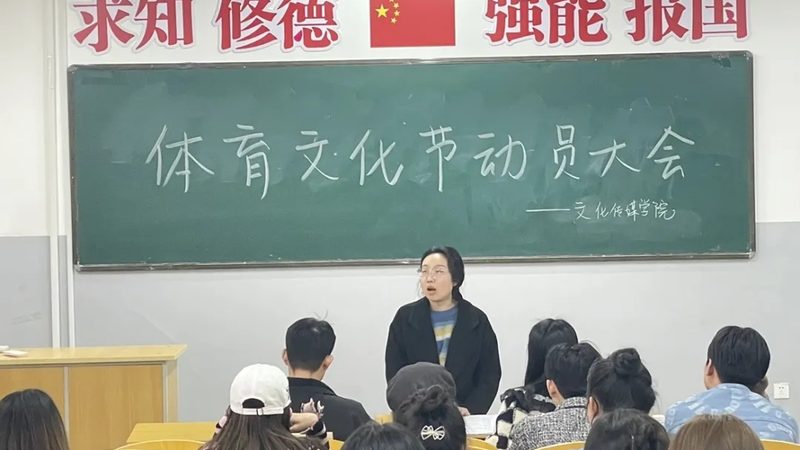 VI设计揭秘：品牌色与字体规范不可或缺